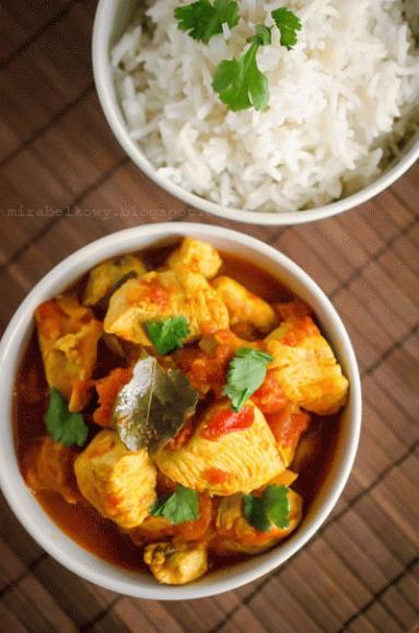 Zdjęcie - Ostre curry z kurczakiem - Przepisy kulinarne ze zdjęciami
