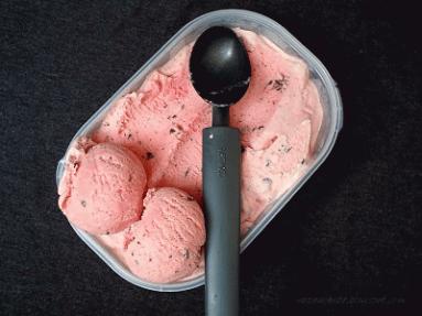 Zdjęcie - Najlepsze lody truskawkowe - Przepisy kulinarne ze zdjęciami