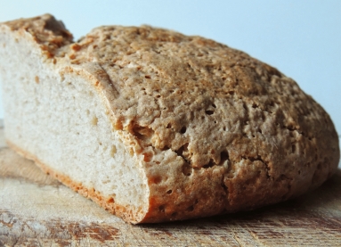 Zdjęcie - Chleb "trzy zboża", na zakwasie żurkowym - Przepisy kulinarne ze zdjęciami