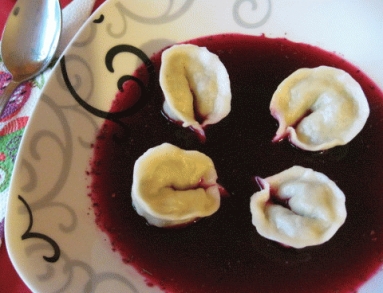 Zdjęcie - Wigilijne uszka z  grzybami - Przepisy kulinarne ze zdjęciami