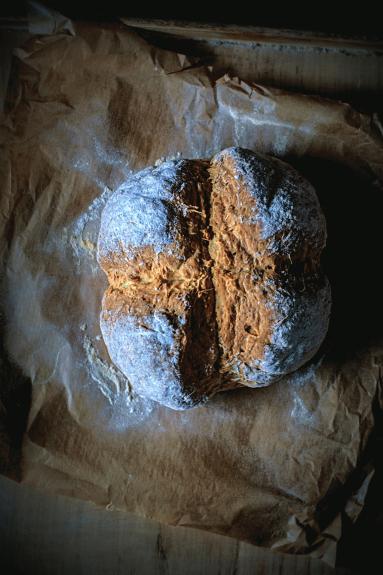 Zdjęcie - Chleb na sodzie - Soda bread - Przepisy kulinarne ze zdjęciami