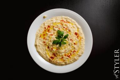 Zdjęcie - Hummus – pasta z ciecierzycy na 4 sposoby - Przepisy kulinarne ze zdjęciami