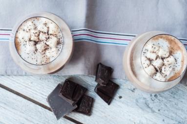 Zdjęcie - Prawdziwa gorąca czekolada z likierem - Przepisy kulinarne ze zdjęciami