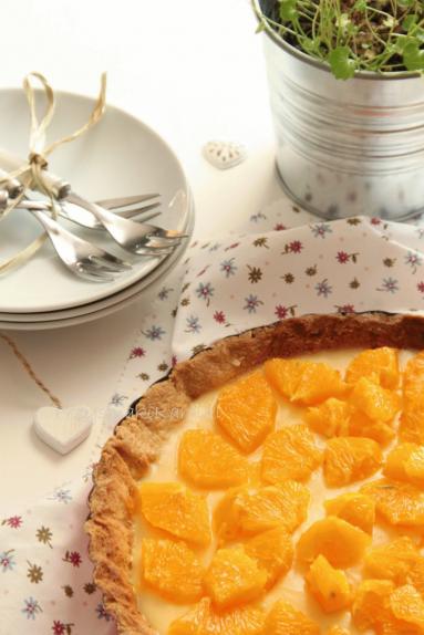 Zdjęcie - Kremowa tarta pomarańczowa - Przepisy kulinarne ze zdjęciami
