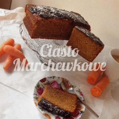 Zdjęcie - Ciasto marchewkowe Ryby - Przepisy kulinarne ze zdjęciami