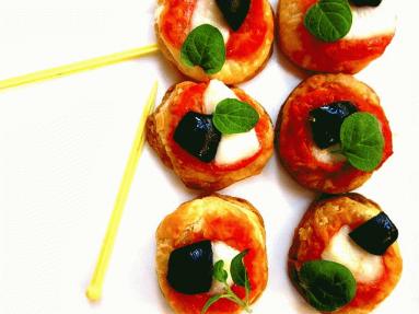 Zdjęcie - Pizzerinki - Przepisy kulinarne ze zdjęciami