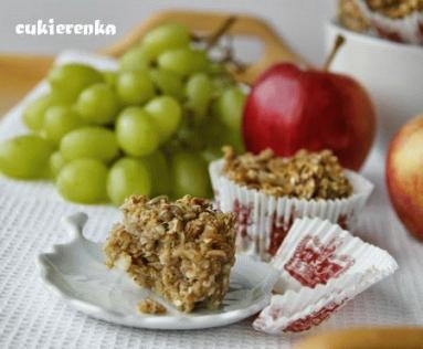 Zdjęcie - Królewskie śniadanie, czyli babeczki z ziarenek, pełne błonnika - Przepisy kulinarne ze zdjęciami