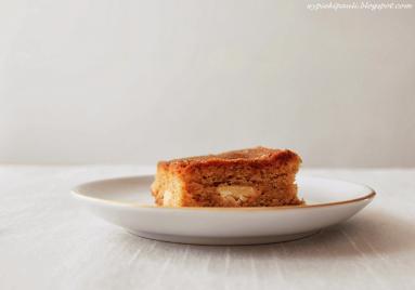 Zdjęcie - Blondies z masłem orzechowym - Przepisy kulinarne ze zdjęciami