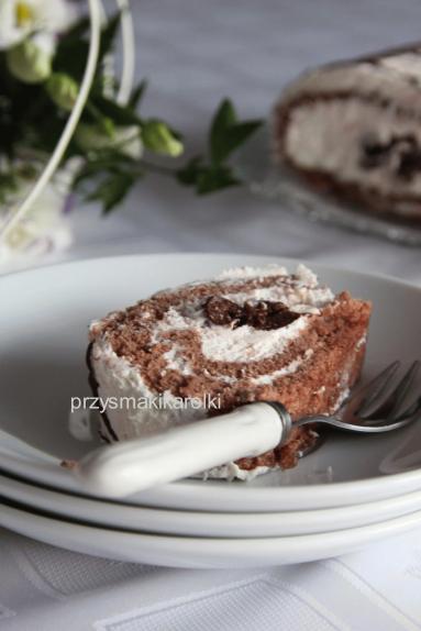 Zdjęcie - Słodka rolada na koniec karnawału - Przepisy kulinarne ze zdjęciami