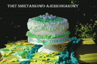 Zdjęcie - Pyszny tort wiosenny śmietanowo-ajerkoniakowy. - Przepisy kulinarne ze zdjęciami