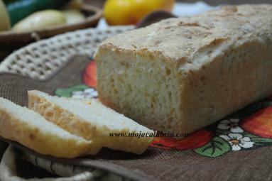 Zdjęcie - Chleb domowy z marchewka - Przepisy kulinarne ze zdjęciami
