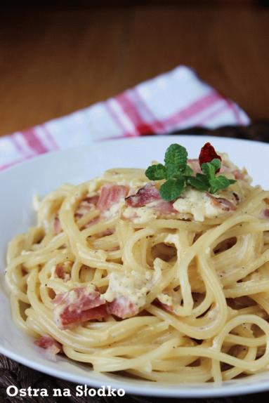 Zdjęcie - Spaghetti carbonara - Przepisy kulinarne ze zdjęciami