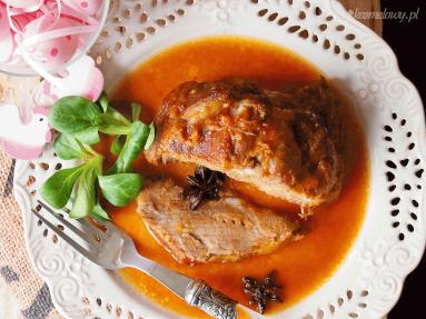 Zdjęcie - Pieczona karkówka w imbirze, anyżu i miodzie / Roasted pork neck with honey, star anise and ginger - Przepisy kulinarne ze zdjęciami