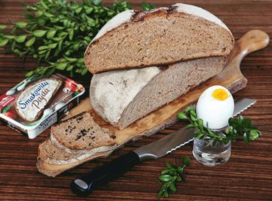 Zdjęcie - Pomidorowy chleb orkiszowy z czarnuszką - Przepisy kulinarne ze zdjęciami