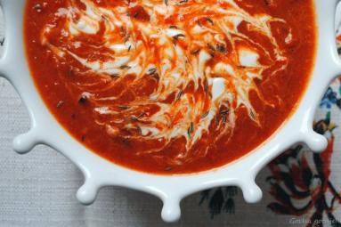 Zdjęcie - Zupa krem z pieczonej papryki z kminkiem - Przepisy kulinarne ze zdjęciami