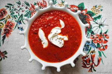 Zdjęcie - Zupa krem z pieczonej papryki z kminkiem - Przepisy kulinarne ze zdjęciami