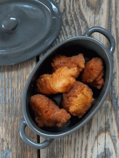 Zdjęcie - kurczak w cieście - Przepisy kulinarne ze zdjęciami