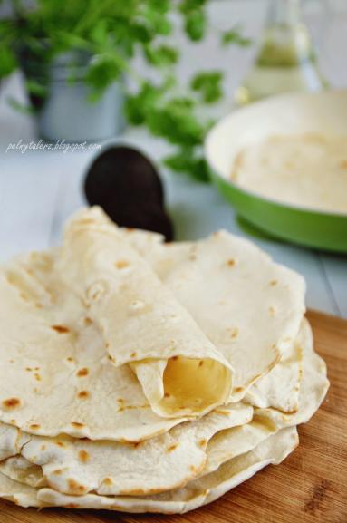 Zdjęcie - Tortilla pszenna - Przepisy kulinarne ze zdjęciami