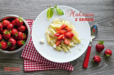 Zdjęcie - Makaron z serem - Przepisy kulinarne ze zdjęciami