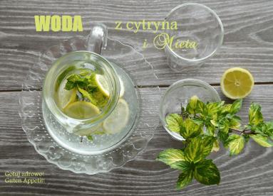 Zdjęcie - Woda z cytryna i mieta oraz "cudowna moc" mrozonej cytryny - Przepisy kulinarne ze zdjęciami