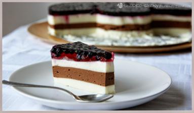 Zdjęcie - Ciasto kolorowe ze śmietany / Colorful cake from sour cream - Przepisy kulinarne ze zdjęciami