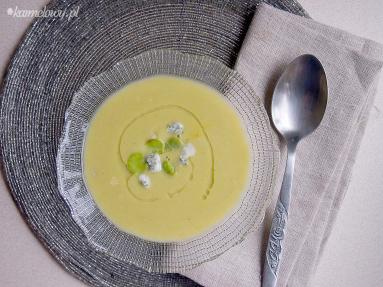 Zdjęcie - Zupa krem z bobem i gorgonzolą / Easy broad bean and gorgonzola soup - Przepisy kulinarne ze zdjęciami