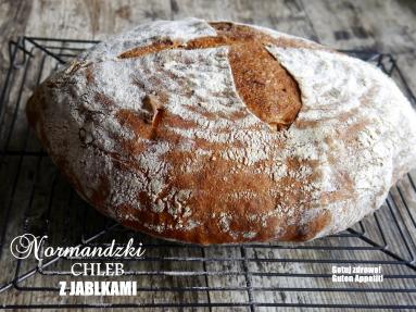 Zdjęcie - Normandzki chleb z jablkami Hamelmana - Przepisy kulinarne ze zdjęciami