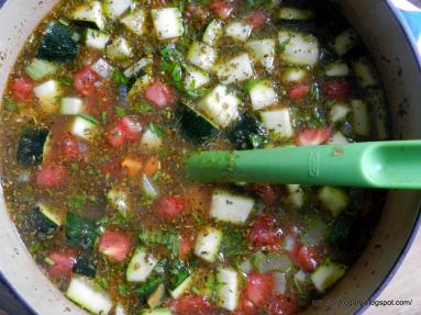 Zdjęcie - Minestrone  - zupa z mieszanych warzyw - Przepisy kulinarne ze zdjęciami