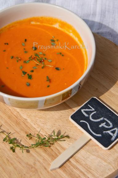 Zdjęcie - Krem z dyni i pomidorów - Przepisy kulinarne ze zdjęciami