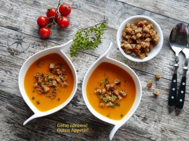 Zdjęcie - Zupa krem dyniowo-pomidorowa - Przepisy kulinarne ze zdjęciami