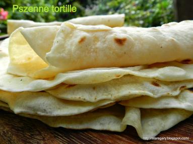 Zdjęcie - Pszenne tortille - Przepisy kulinarne ze zdjęciami
