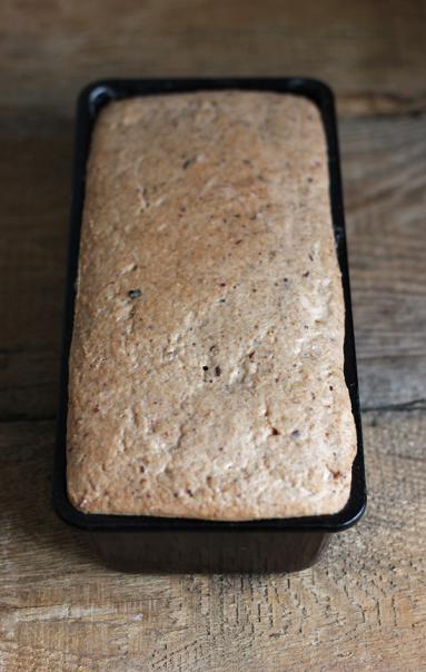 Zdjęcie - Chleb z musem śliwkowym na zakwasie - Przepisy kulinarne ze zdjęciami
