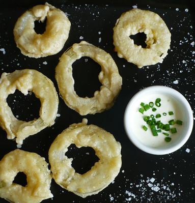Zdjęcie - Tydzień z 5 składnikami #5: Krążki cebulowe w tempurze - Przepisy kulinarne ze zdjęciami