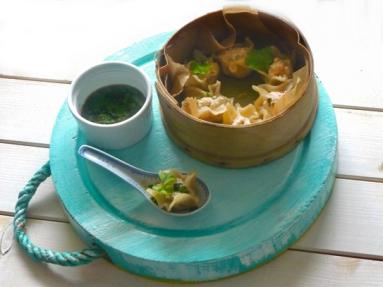 Zdjęcie - Azjatyckie pierożki w dwóch odsłonach - Przepisy kulinarne ze zdjęciami