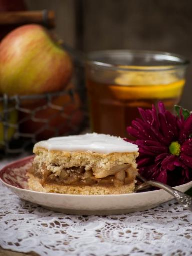 Zdjęcie - Babciny jabłecznik - Przepisy kulinarne ze zdjęciami