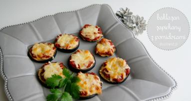 Zdjęcie - Bakłażan zapiekany z pomidorami - Przepisy kulinarne ze zdjęciami