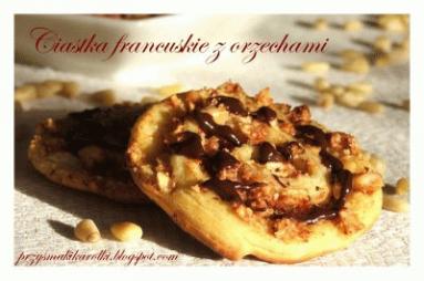 ZdjÄcie - Ciastka francuskie z orzechami - Przepisy kulinarne ze zdjÄciami