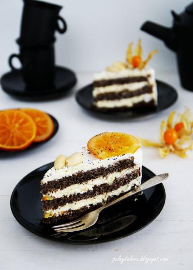 Zdjęcie - Tort makowy z kremem śmietankowo-czekoladowym i pomarańczowo-kardamonową nutą - Przepisy kulinarne ze zdjęciami