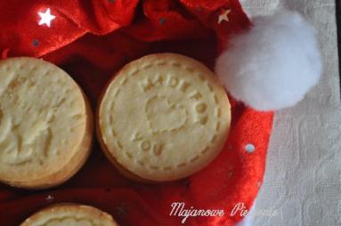 Zdjęcie - Świąteczne ciasteczka waniliowe - Przepisy kulinarne ze zdjęciami