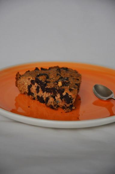 Zdjęcie - Gryczane kruche ciasto z czekoladą i orzechami (Chocolate chip cookie cake) - Przepisy kulinarne ze zdjęciami