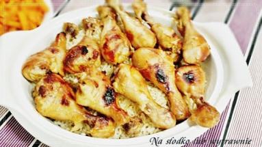 Zdjęcie - Pieczone pałki kurczaka z suszonymi śliwkami - Przepisy kulinarne ze zdjęciami