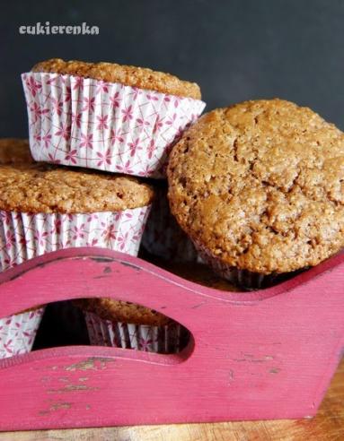 Zdjęcie - Bezjajeczne muffiny z dodatkiem mąki jaglanej - Przepisy kulinarne ze zdjęciami