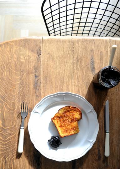 Zdjęcie - Śniadanie do łóżka #172: Tosty francuskie w cukrze cynamonowym - Przepisy kulinarne ze zdjęciami