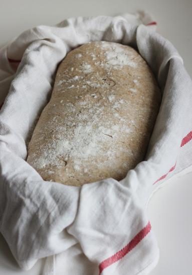 Zdjęcie - Chleb na zakwasie piwnym - Przepisy kulinarne ze zdjęciami