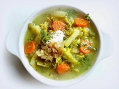 Zdjęcie - Zupa warzywna z koprem włoskim - Przepisy kulinarne ze zdjęciami