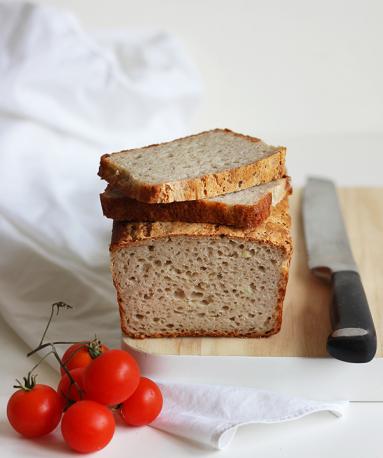 Zdjęcie - Ziemniaczany chleb bezglutenowy - Przepisy kulinarne ze zdjęciami