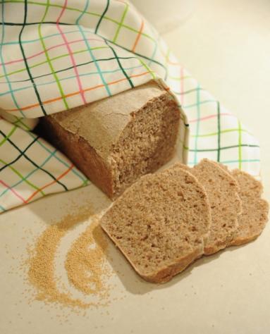 Zdjęcie - Chleb razowy z amarantusem - Przepisy kulinarne ze zdjęciami