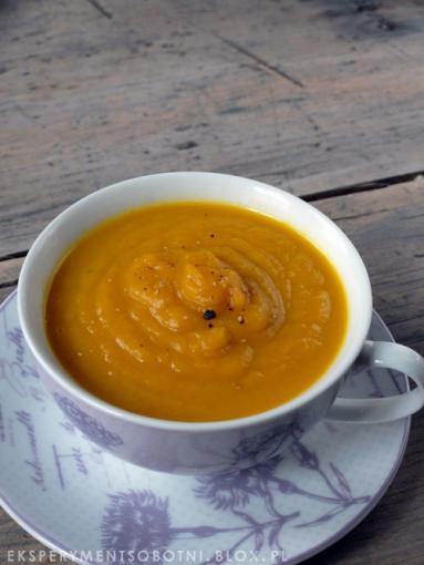 Zdjęcie - pomarańczowa zupa krem - Przepisy kulinarne ze zdjęciami
