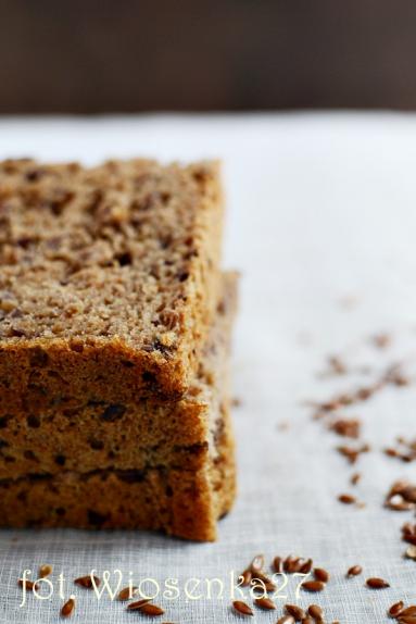 Zdjęcie - Chleb żytni z siemieniem lnianym - Przepisy kulinarne ze zdjęciami