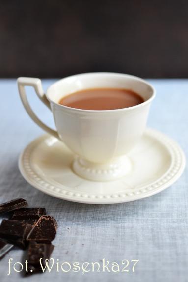 Zdjęcie - Cynamonowa czekolada na gorąco - Przepisy kulinarne ze zdjęciami